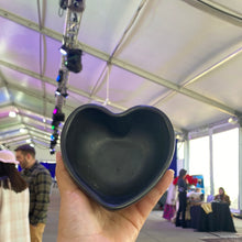 Load image into Gallery viewer, Black Clay Corazón Bowl
