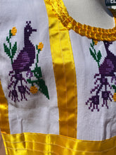 Load image into Gallery viewer, Punto de Cruz Blouse
